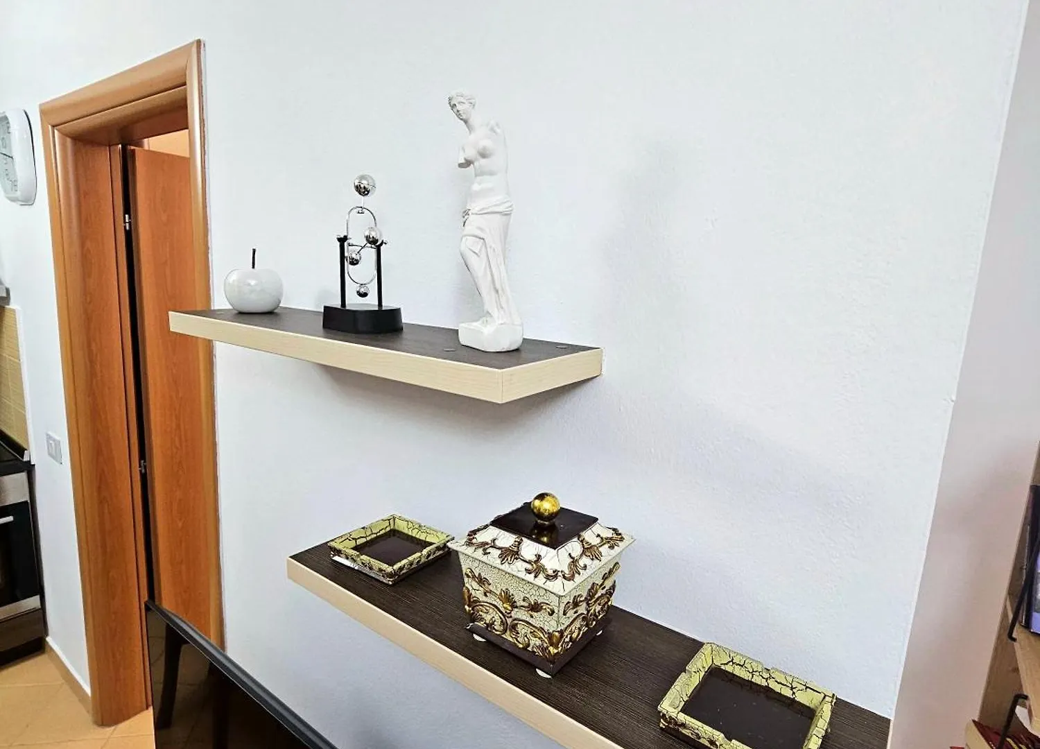 Tirana Downtown Apartment