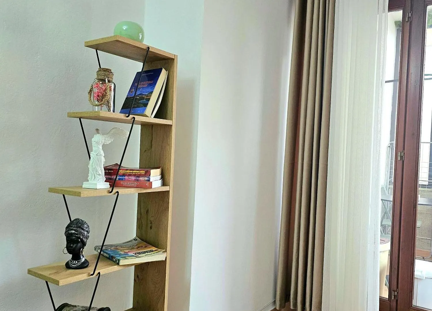Tirana Downtown Apartment