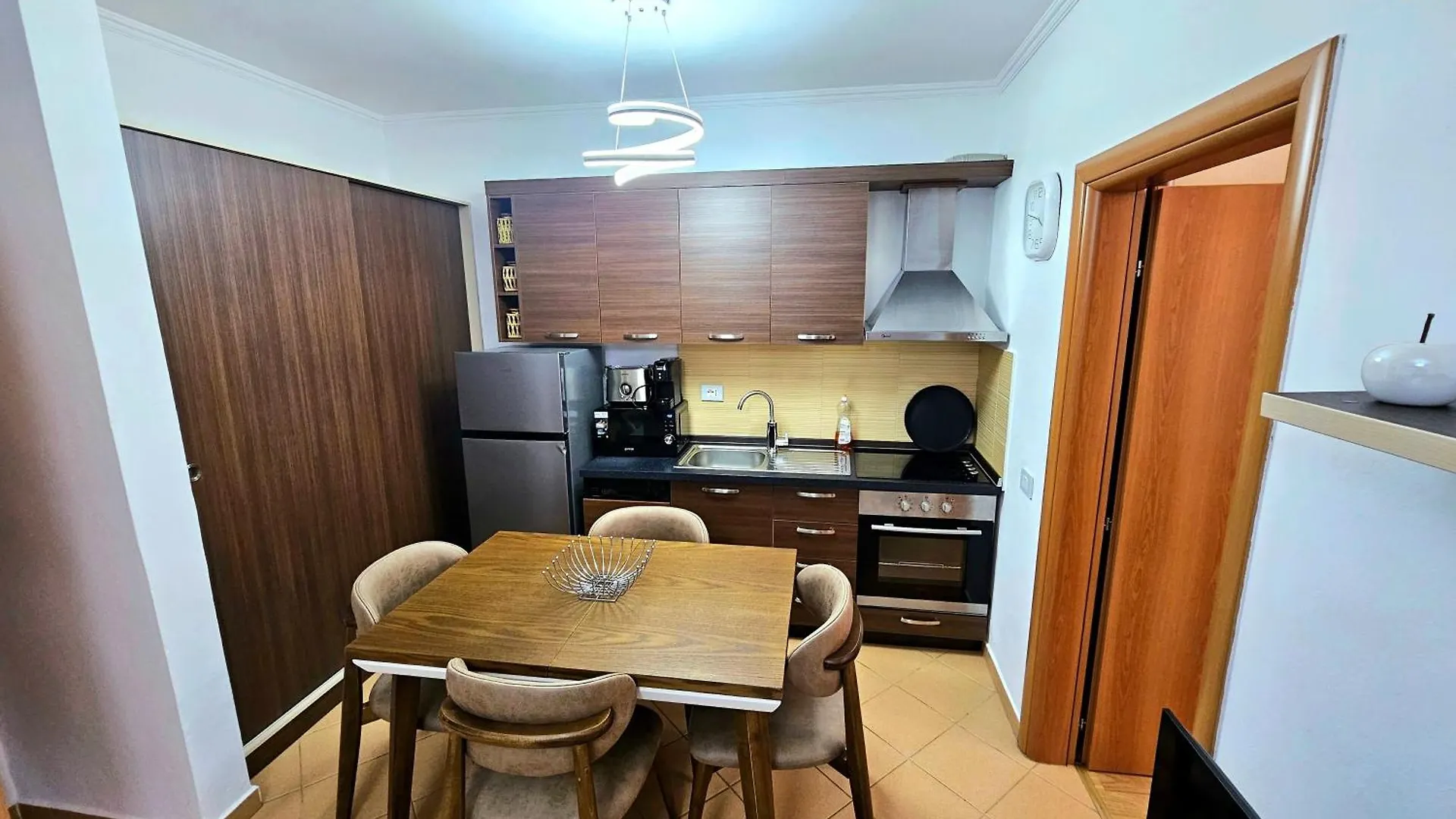 Tirana Downtown Apartment